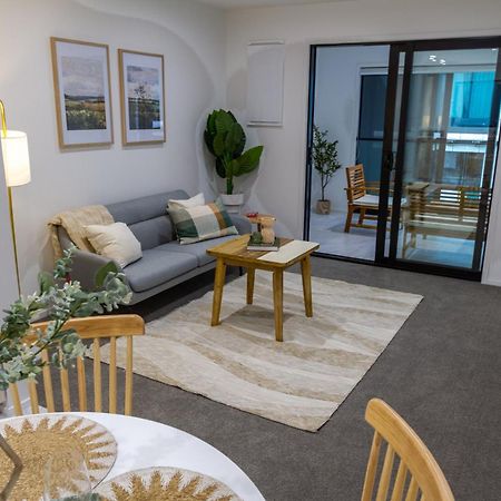 Urban Retreat: 2-Br Gem In Central Christchurch Apartman Kültér fotó