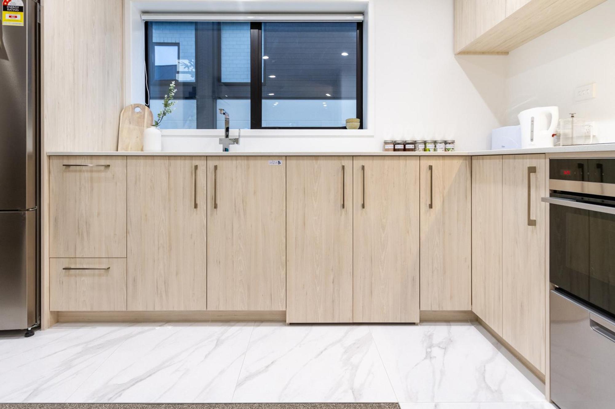 Urban Retreat: 2-Br Gem In Central Christchurch Apartman Kültér fotó